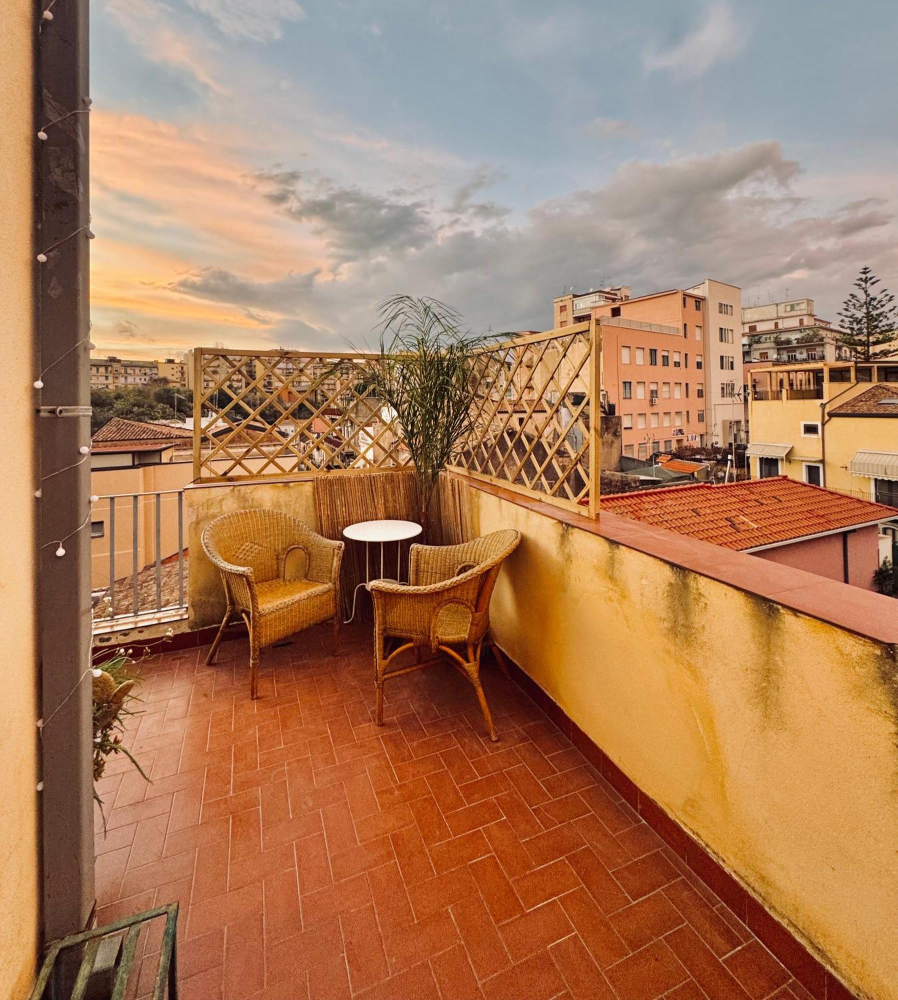 Attico Agora - Elegante Duplex Nel Cuore Di Catania Ngoại thất bức ảnh